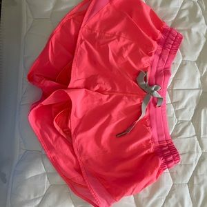 Lululemon shorts size 4